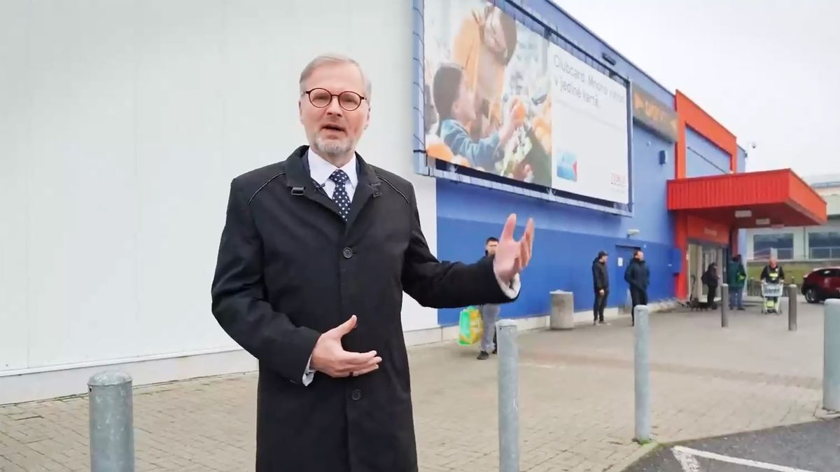 Levnější a lepší nákupy v Německu objevil dokonce už i premiér Fiala